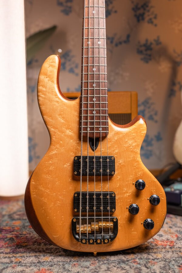 Wal Mk2 5 Strings 1994 Natural